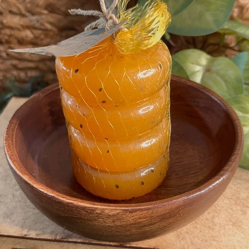 Kit 4 Sabonetes Artesanais Glicerinados - Aroma Maracujá — imagem 1